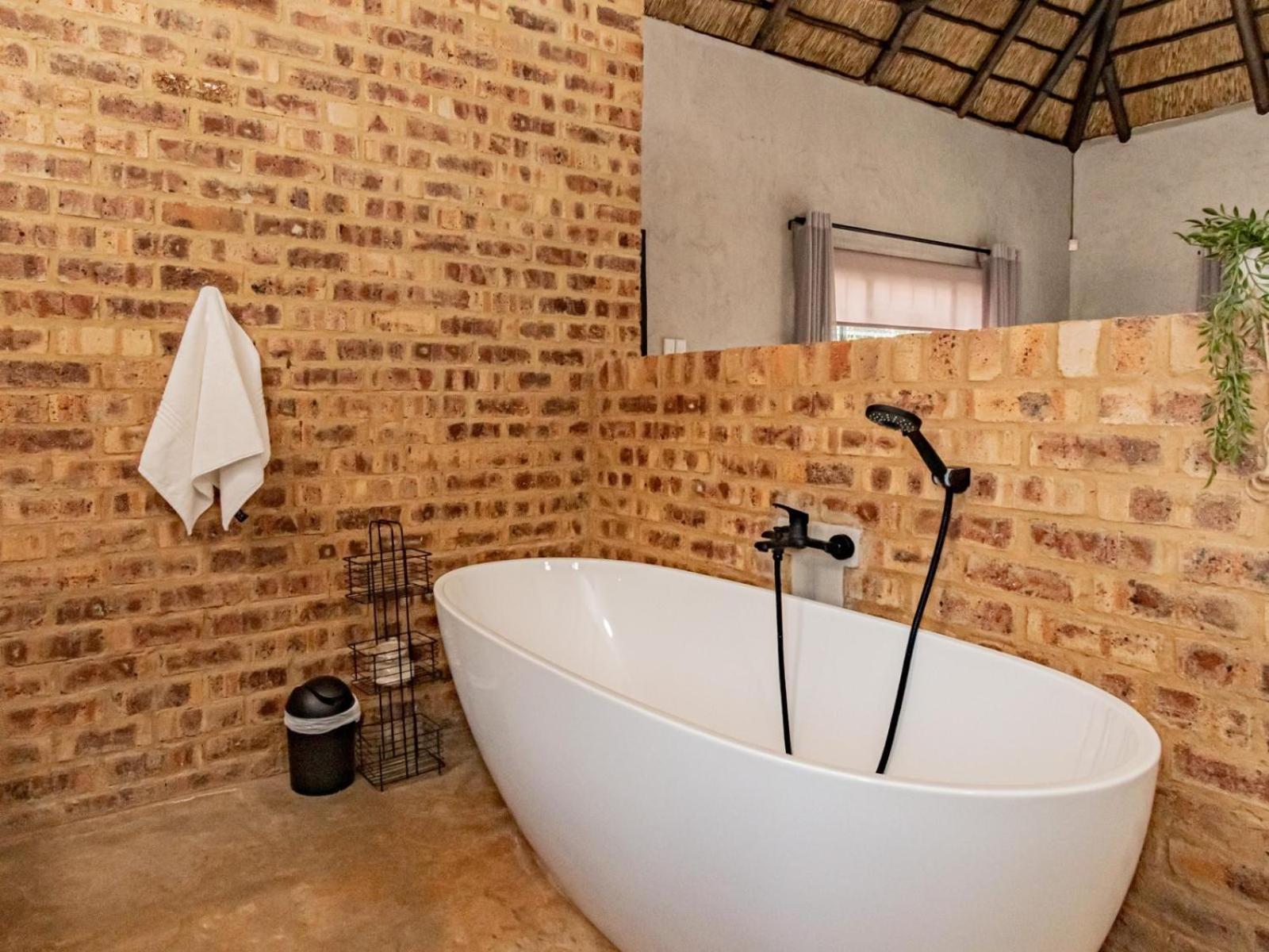 Featherwood Farm & Nyala Lodge Rayton Номер фото